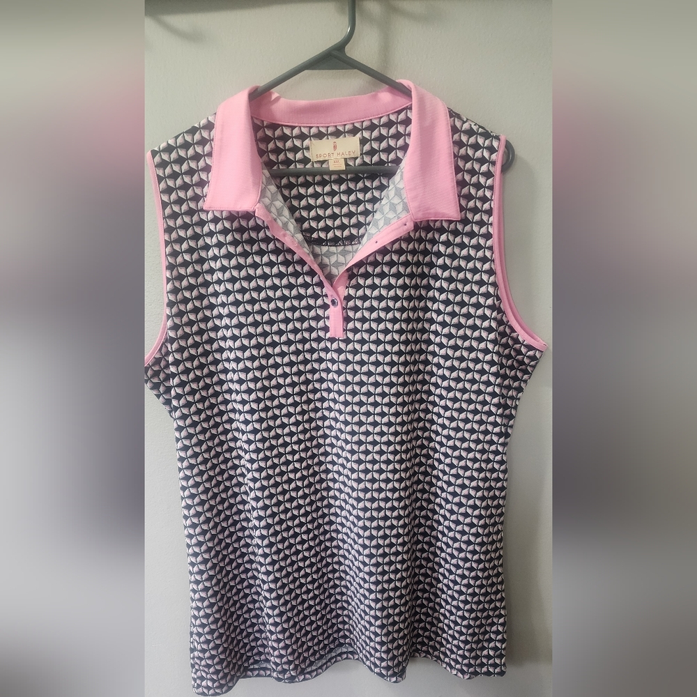 Sport Haley Pink and Black Geometric Sleeveless Top